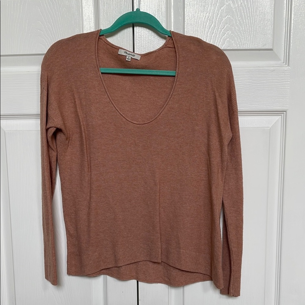 Madewell Women's apricot Long Sleeve sweater size S